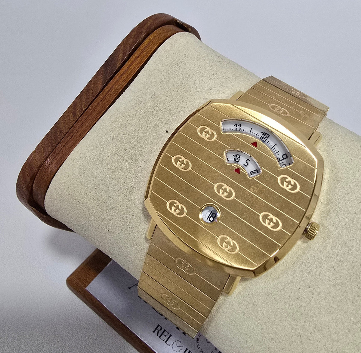 Gucci Grip Gold – 38 mm