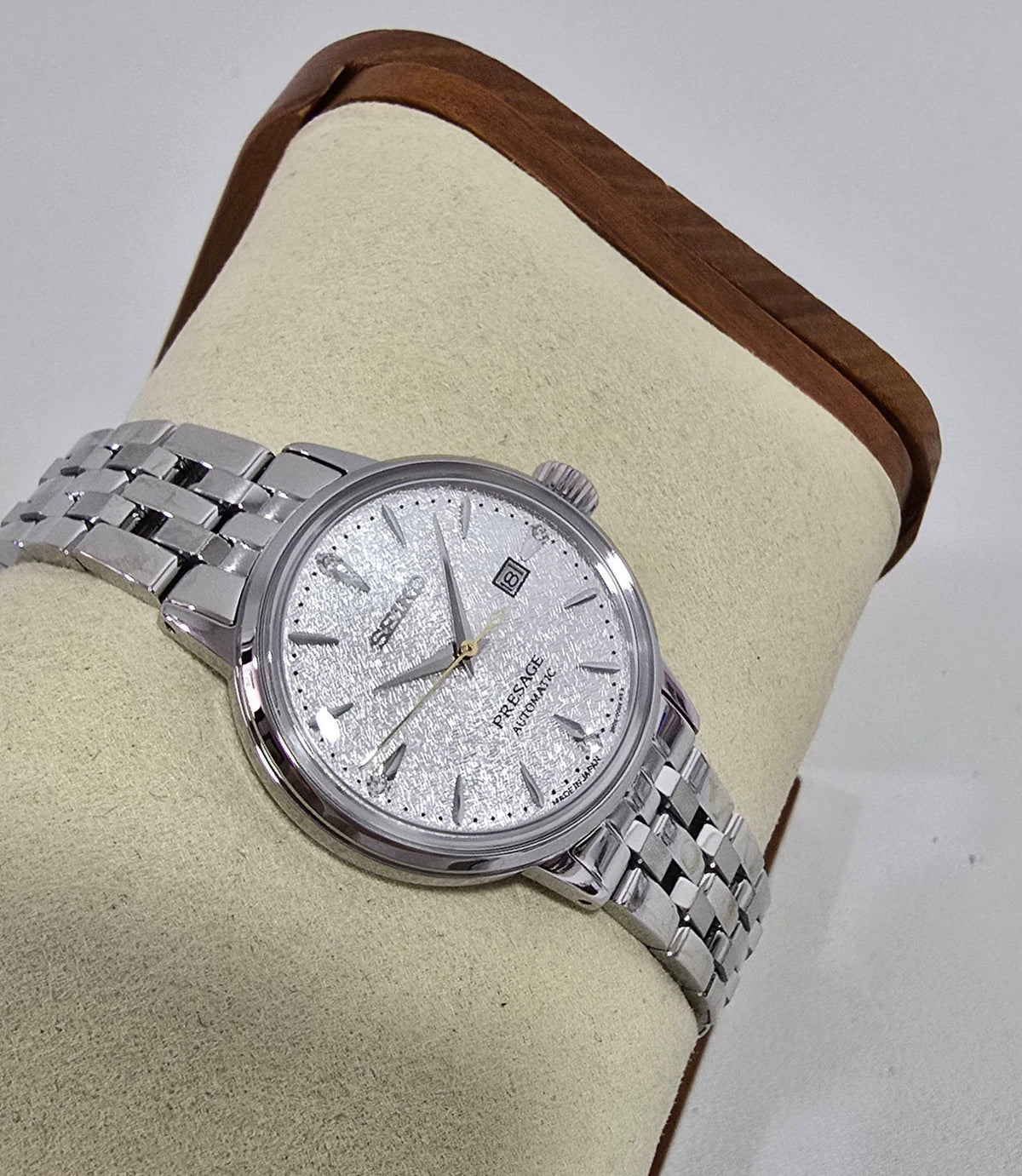 Seiko Presage Cocktail Time White Diamond – 30.3 mm – view 5