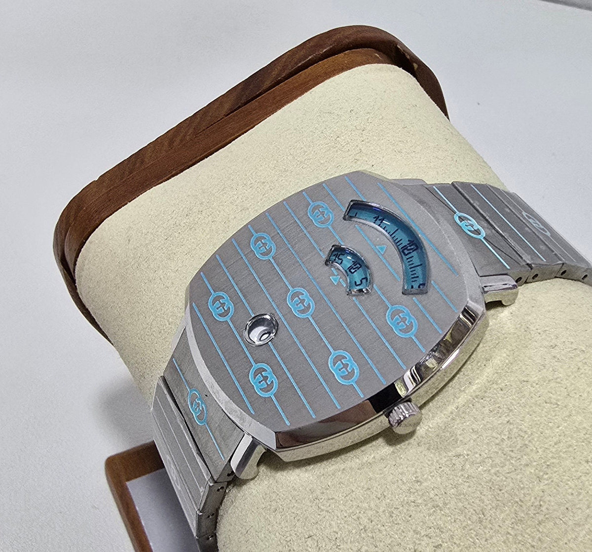 Gucci Grip Silver & Blue – 38 mm – view 3