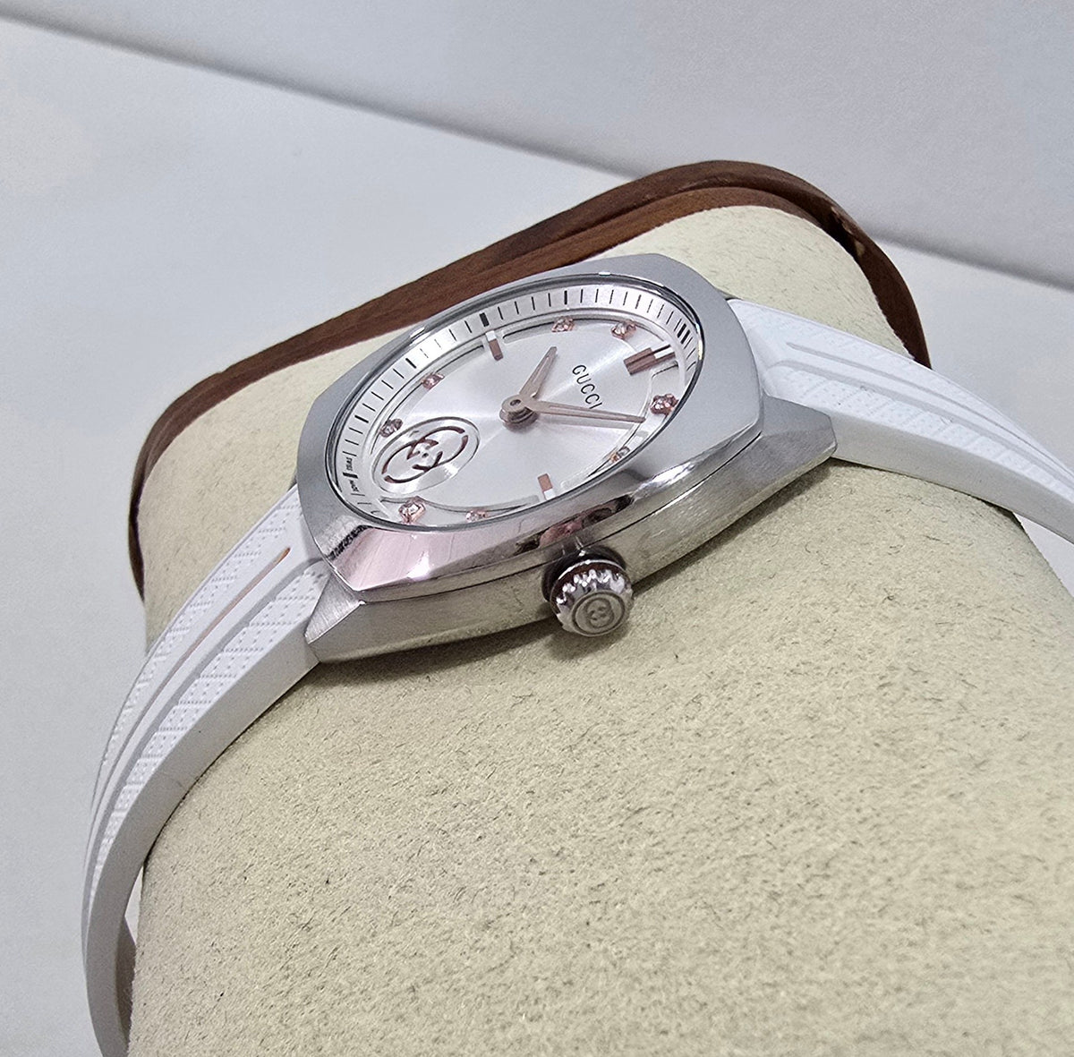 Gucci Interlocking Diamond – 29 mm – view 4