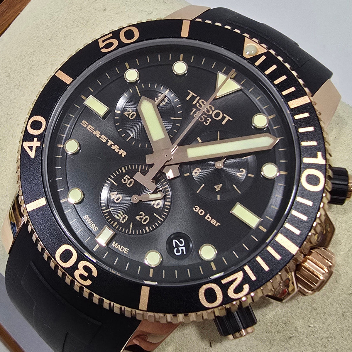 Tissot Seastar 1000 Chronograph Black – 45.5 mm – view 2