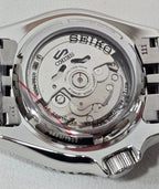 Seiko 5 Sports GMT “Ruby” Limited Edition – 42.5 mm – view 7