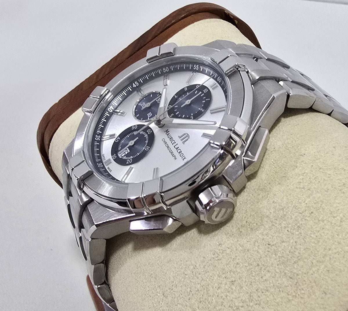 Maurice Lacroix Aikon Chronograph White – 44 mm – view 4