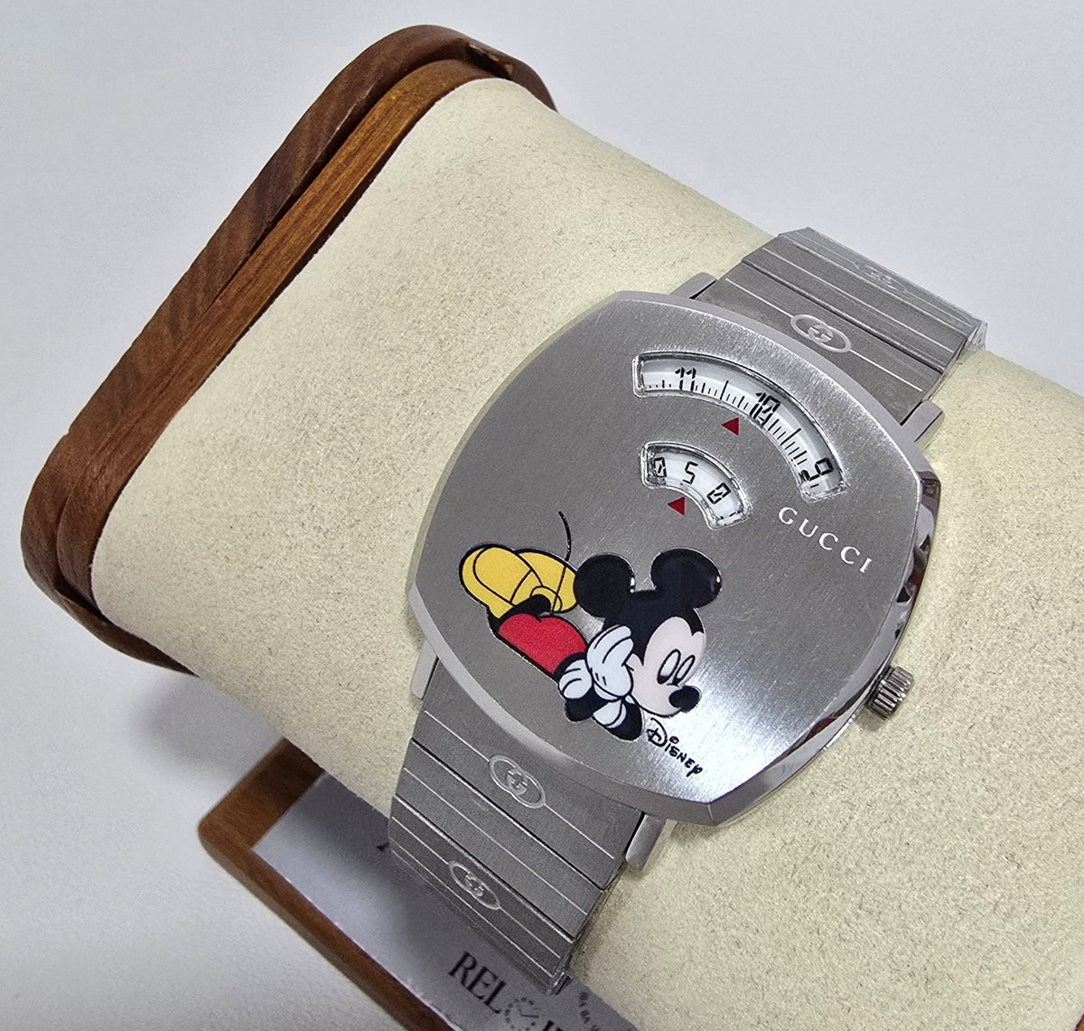 Gucci Grip Mickey Mouse