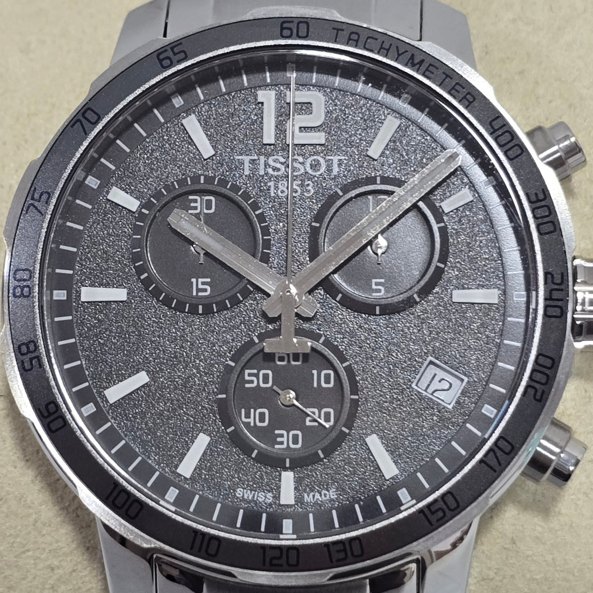 Tissot Quickster Chronograph Grey – 42 mm – view 6