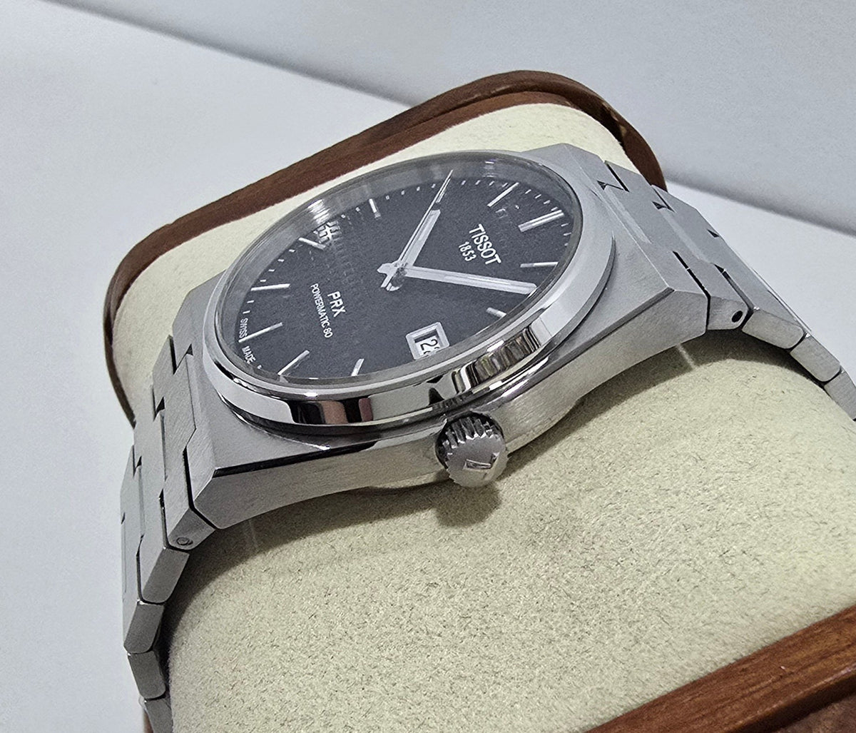 Tissot PRX Powermatic 80 Black – 40 mm – view 4