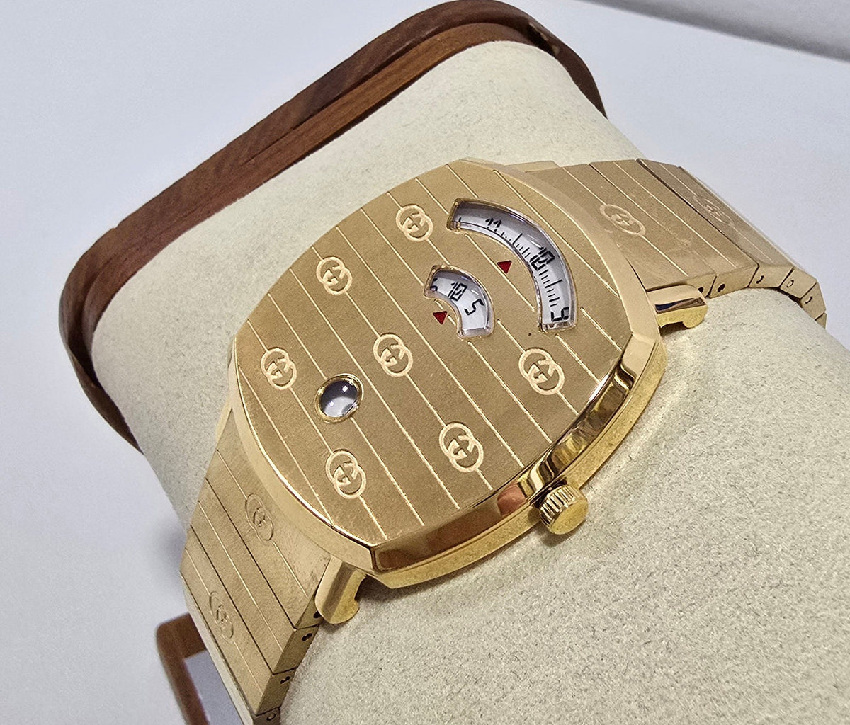 Gucci Grip Gold – 38 mm – view 3