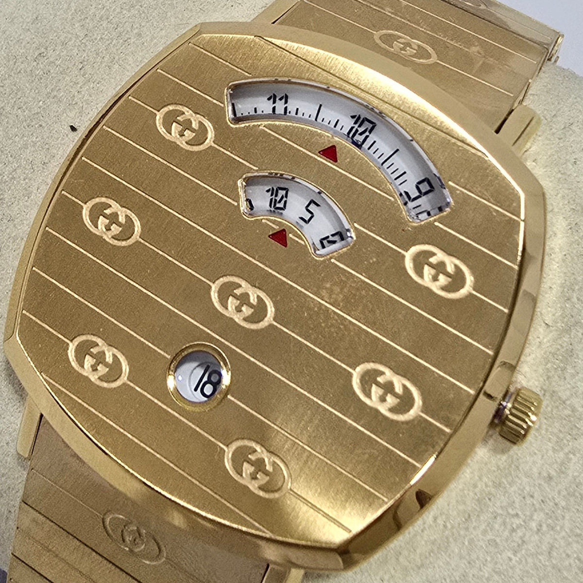 Gucci Grip Gold – 38 mm – view 2