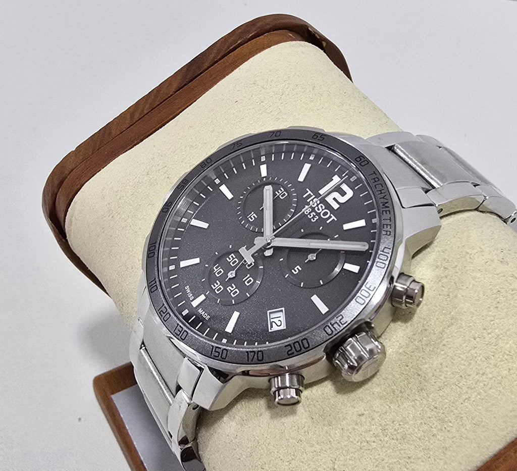 Tissot Quickster Chronograph Grey – 42 mm – view 3