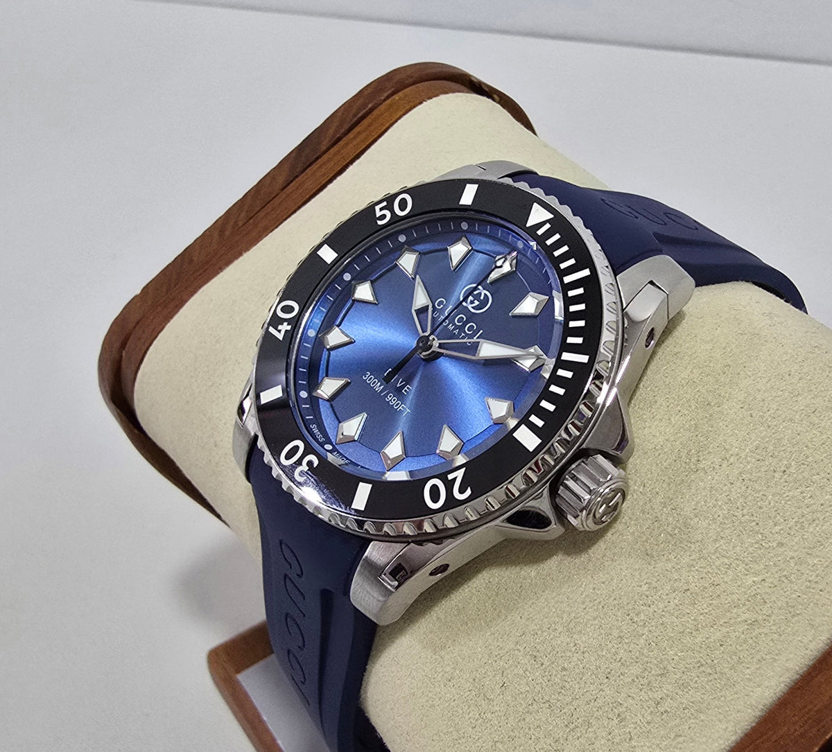 Gucci Dive Blue – 40 mm – view 3